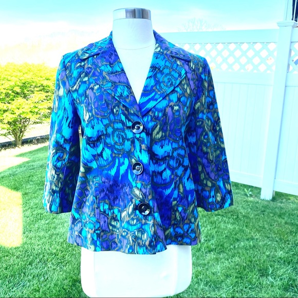Chico’s Abstract Print Cropped Blazer - Picture 4 of 16
